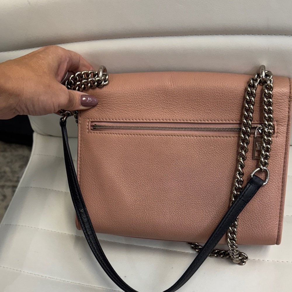 Louis Vuitton Lock Me Blush and Ivory Crossbody Bag - Picture 4 of 5